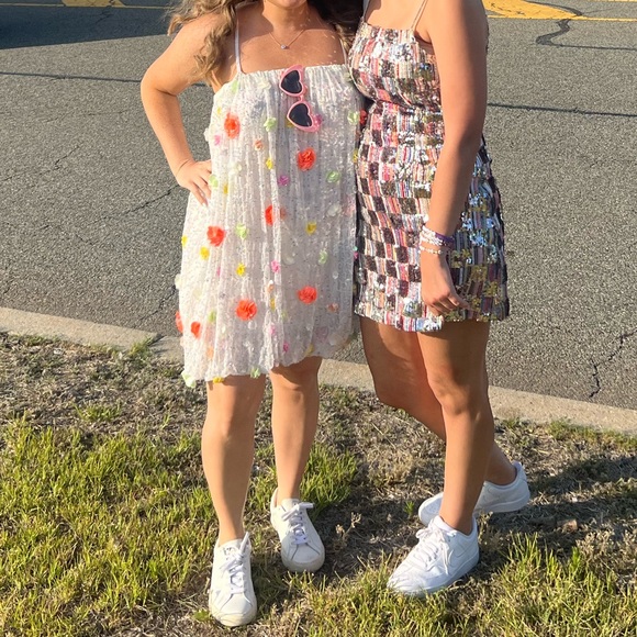 Beaded bubble dress - Picture 2 of 2